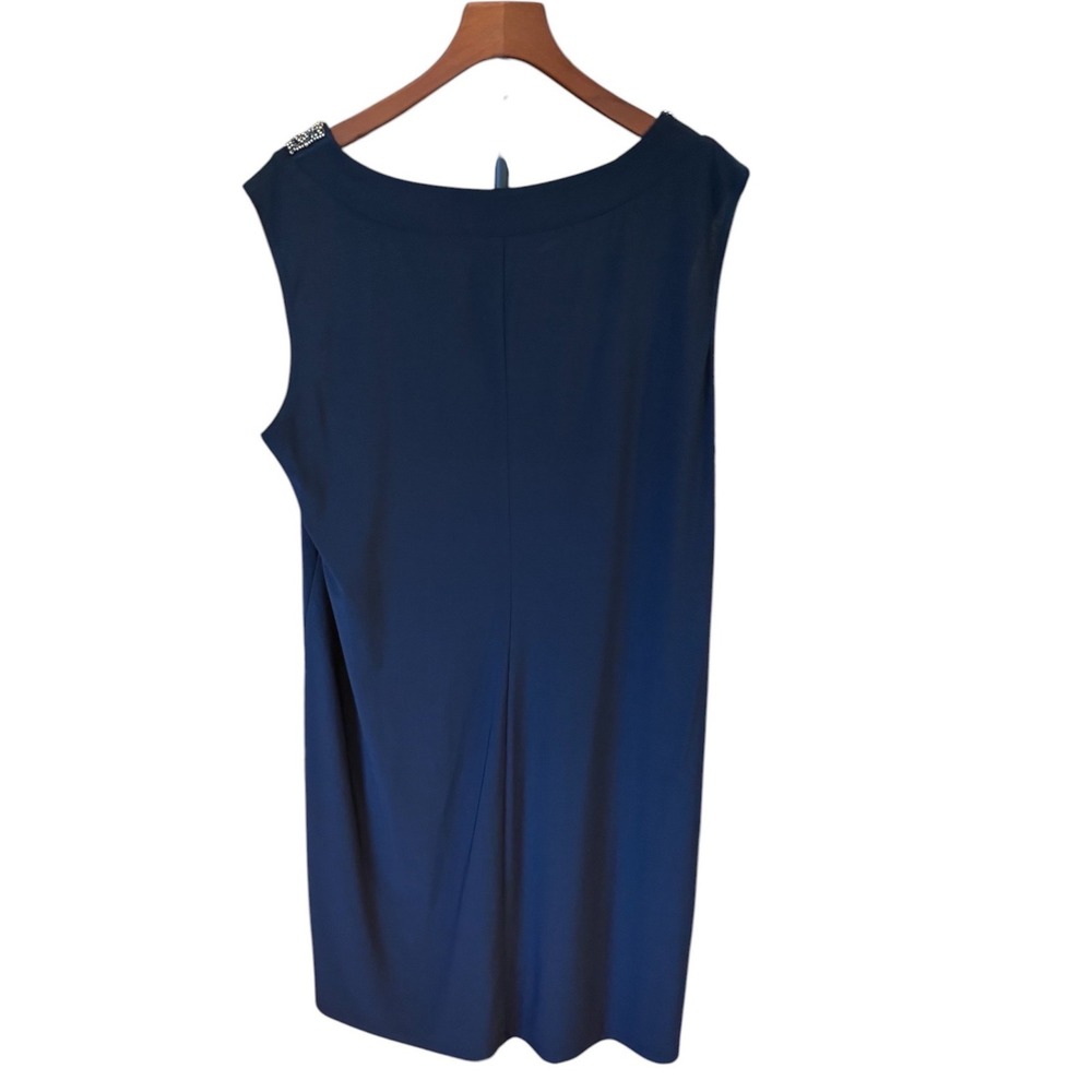 Classy R & M Collection Navy Blue Sleeveless Rhinestone Neckline Shift Dress 16 - Picture 2 of 5